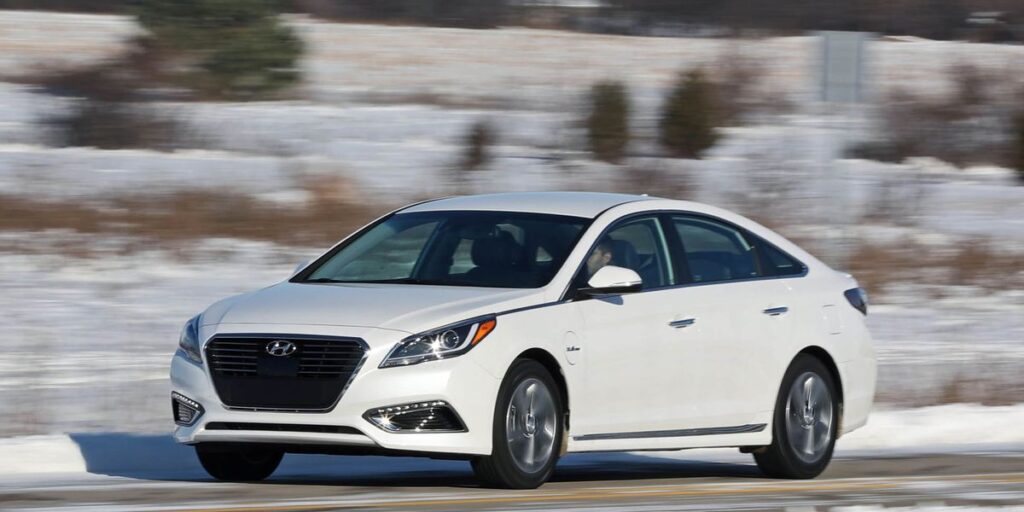 Hyundai Sonata plug-in hybrid used