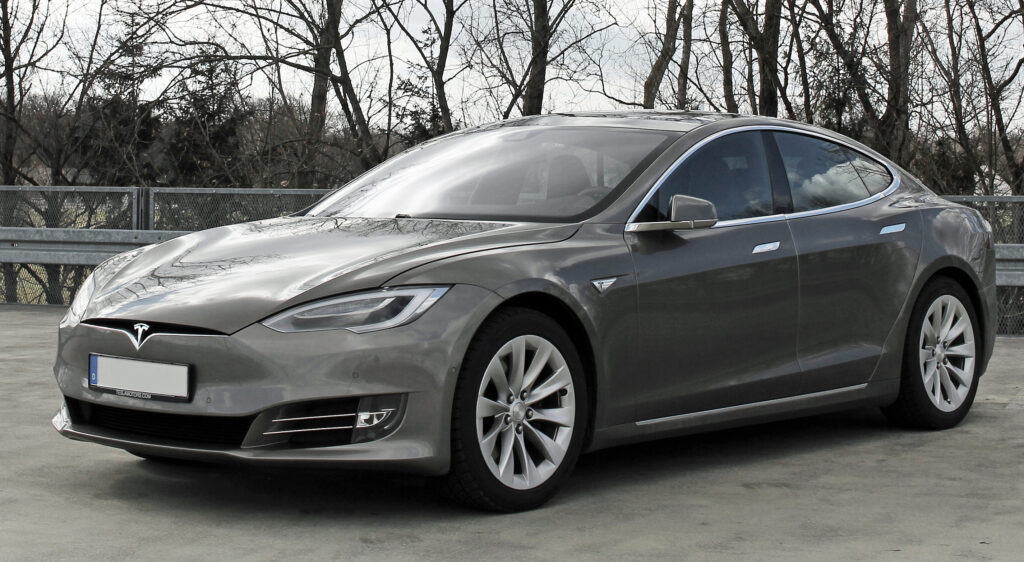 Can I Afford a Tesla Model S New Facelift